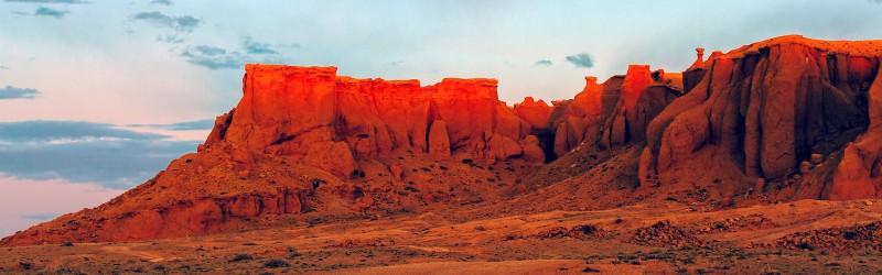 Flaming Cliffs - © Reddit