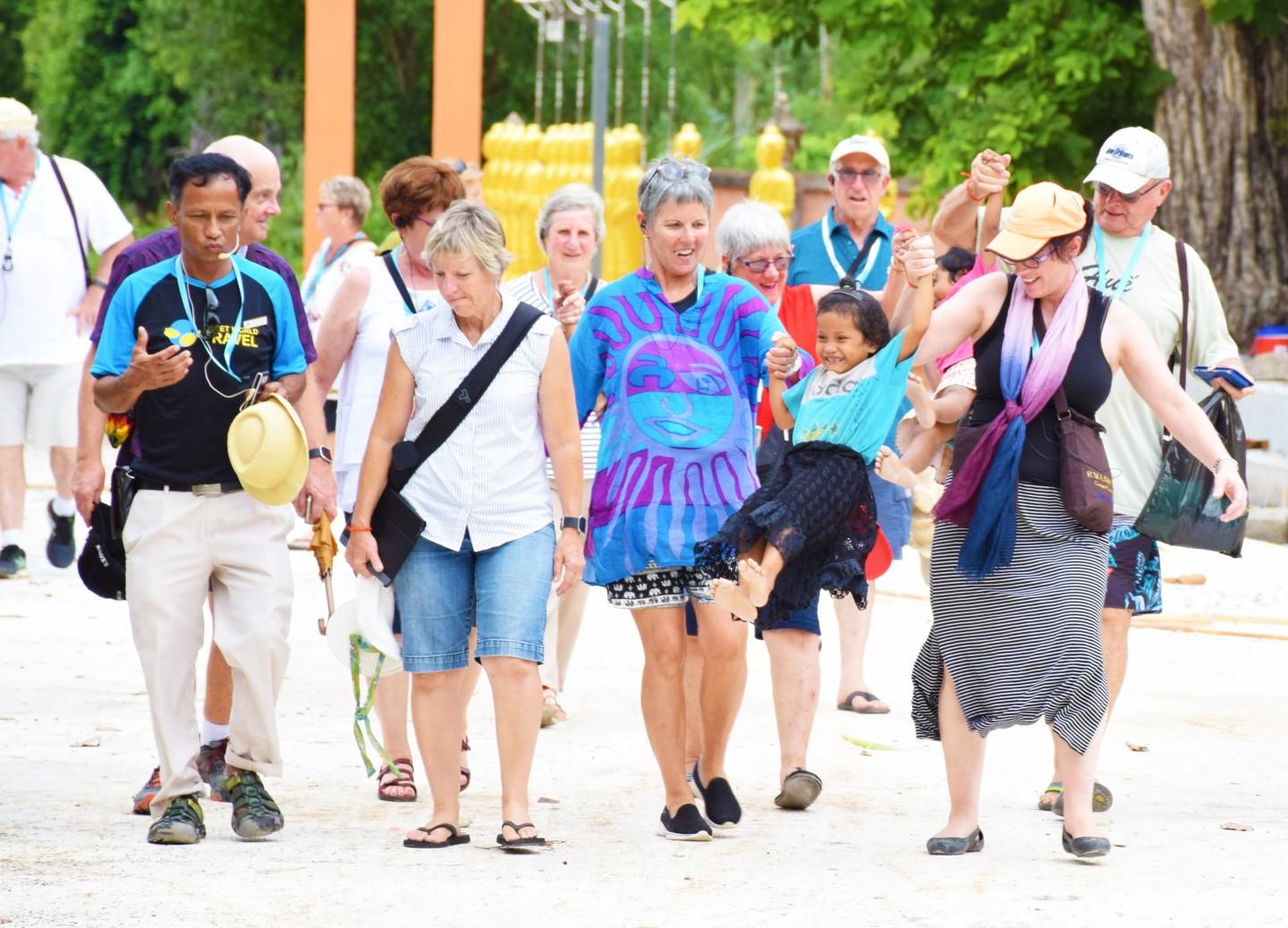 Why Choose Tweet Tours?